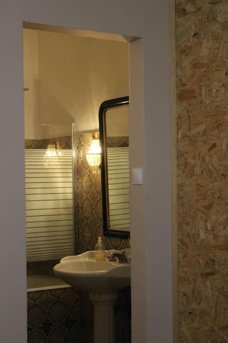 Spacieux 4 Couchages, Terrasse Privee * Narbona